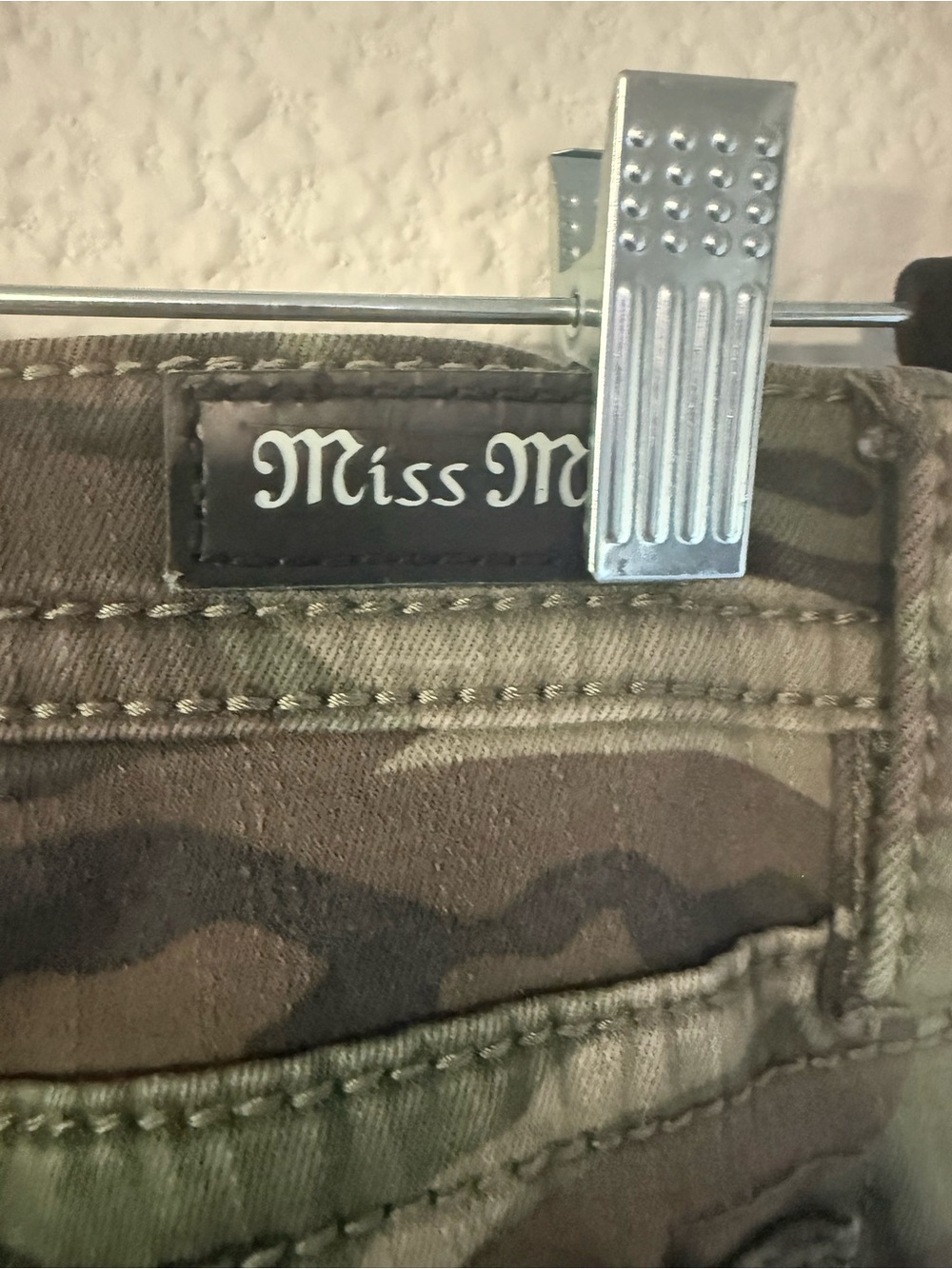 Miss Me Olive Camo Skinny Jeans - Picture 6 of 16